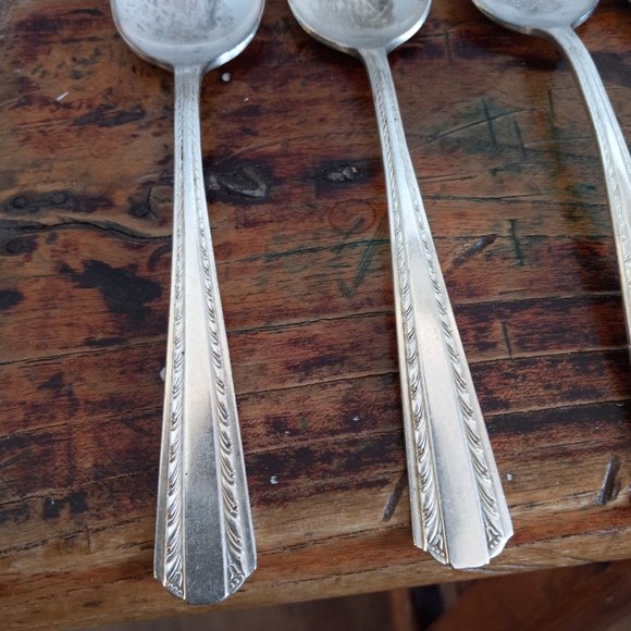 Vintage American Silver Co. Silverplate Soup Spoons Camelot Harvest Set of 6 - Picture 5 of 16